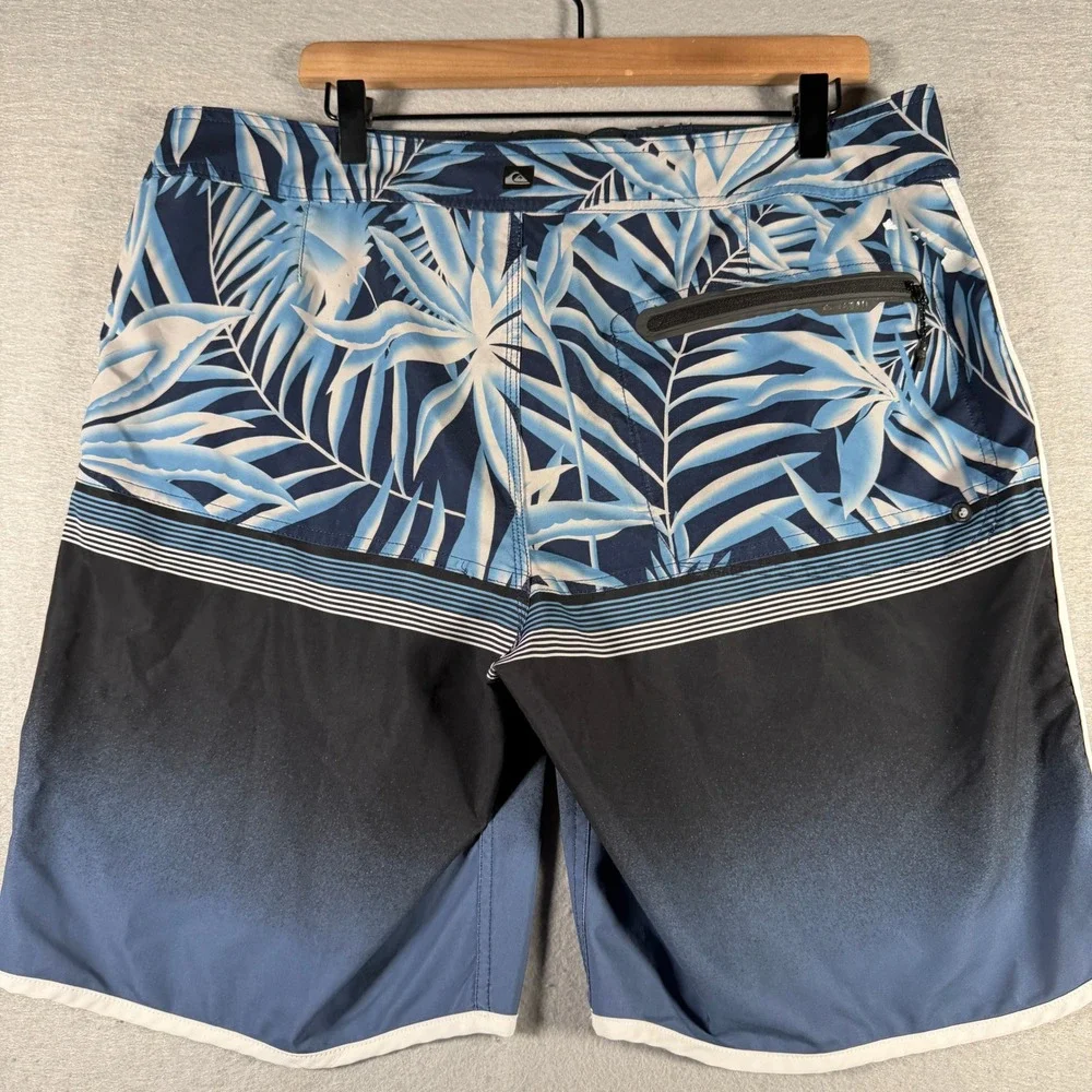 Quiksilver Mens Boardshorts Blue Tropical Palm Ombre Hawaii Surf Shorts Size 36